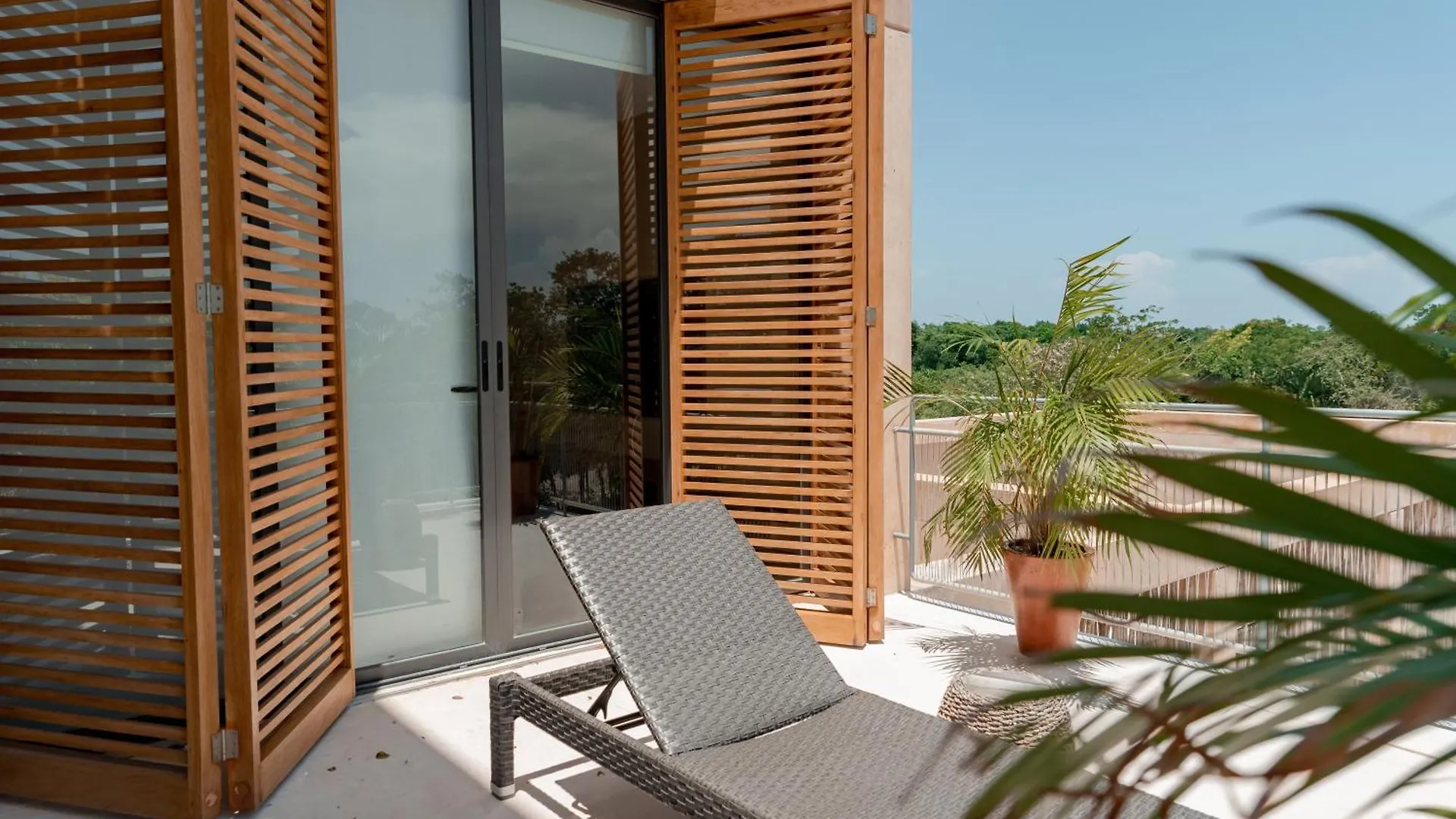 Lägenhet Lumina At The Village Luxury Residences In Corasol Playa del Carmen Mexiko