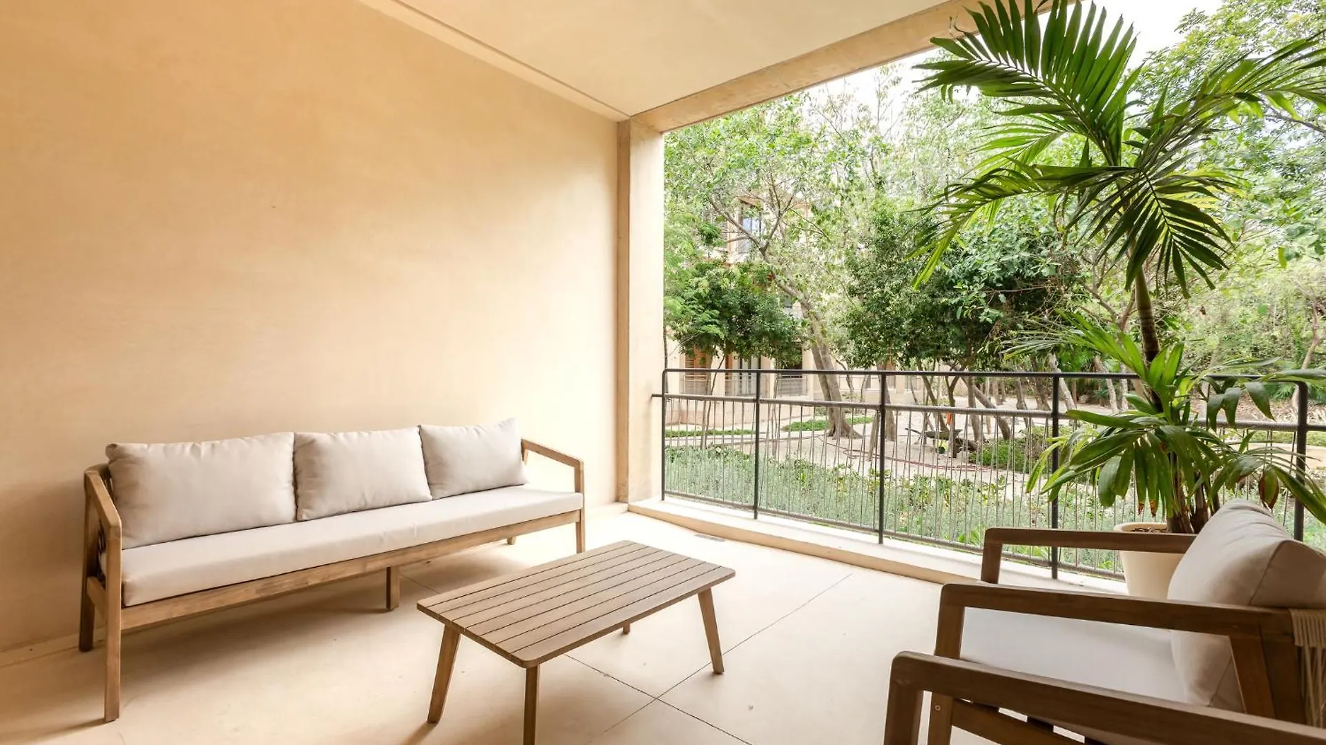 Lumina At The Village Luxury Residences In Corasol Playa del Carmen Lägenhet