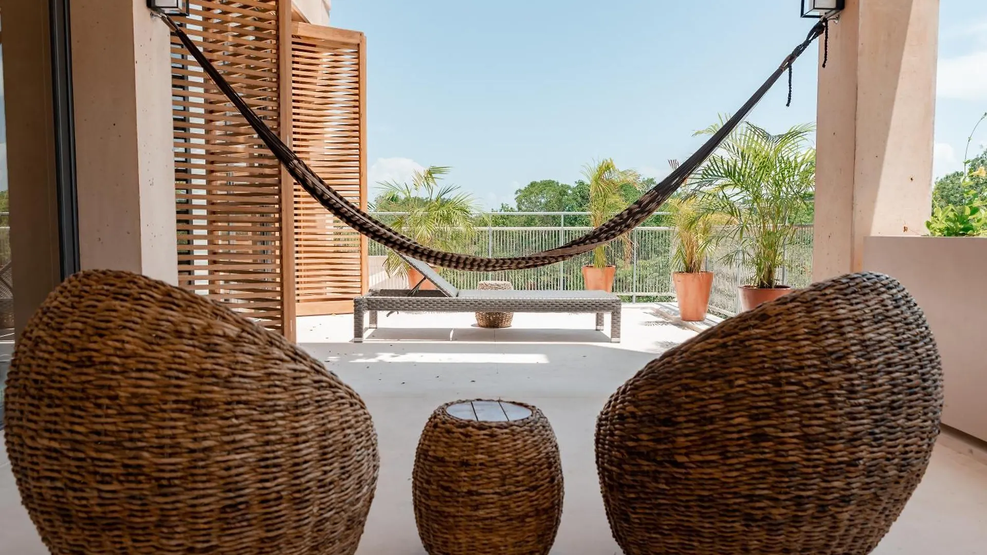 아파트 Lumina At The Village Luxury Residences In Corasol 신데 델 카르멘