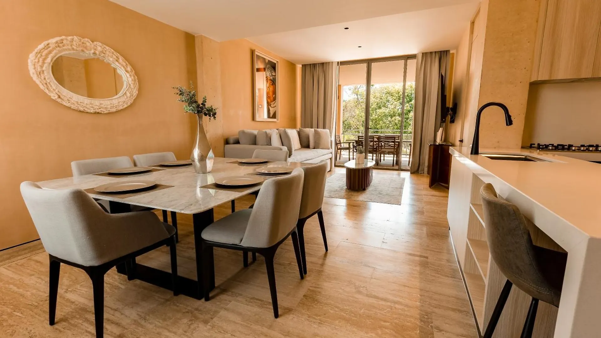 아파트 Lumina At The Village Luxury Residences In Corasol 신데 델 카르멘