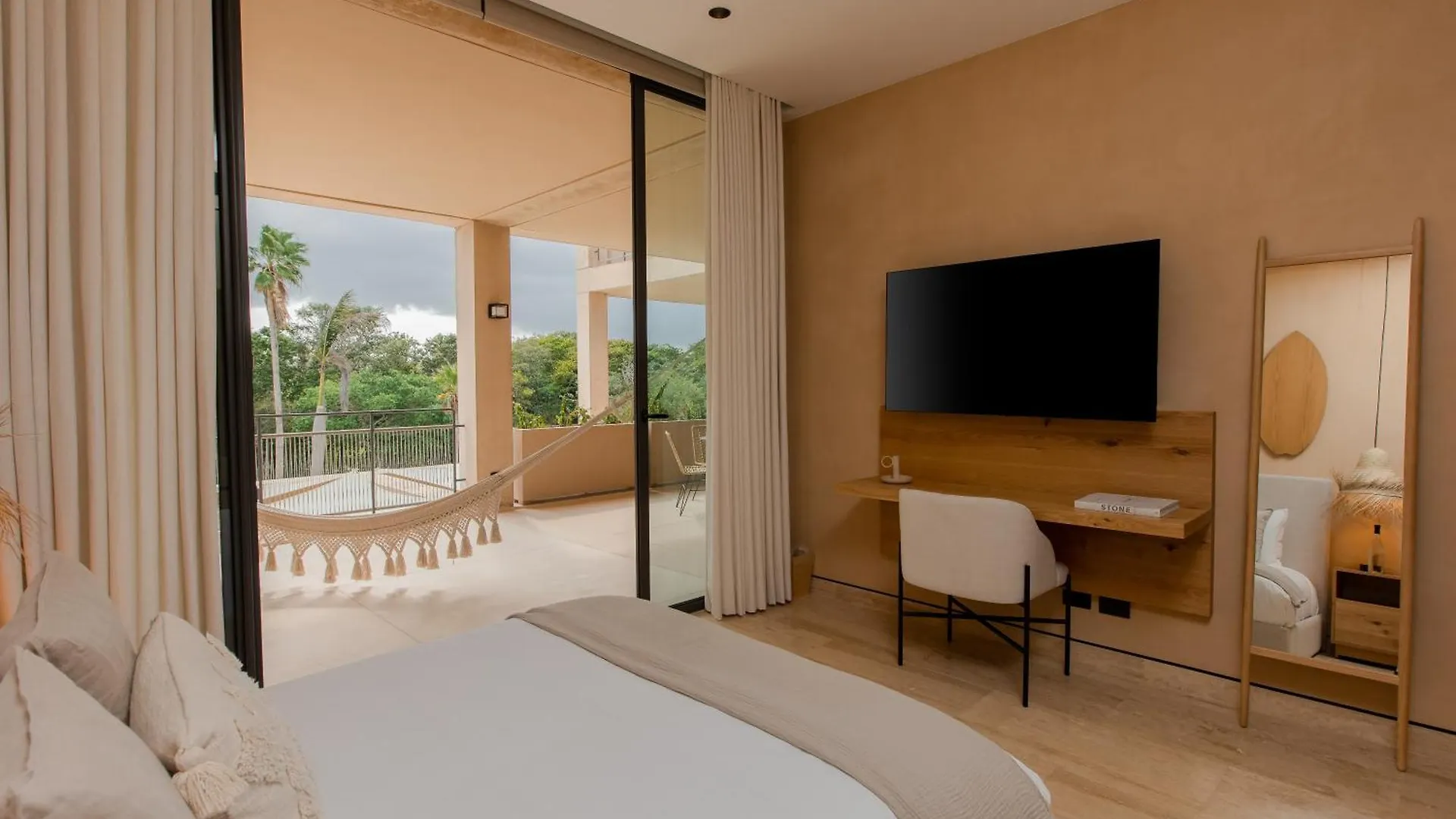 아파트 Lumina At The Village Luxury Residences In Corasol 신데 델 카르멘